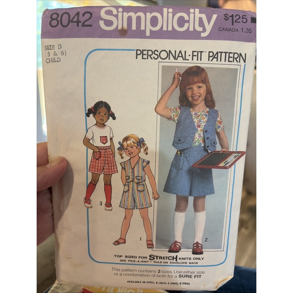 Simplicity 1977 Sewing Pattern #8042 Shorts Top Vest Girl Size 5-6 Cut